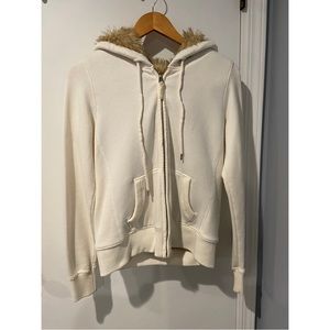 🤍  Abercrombie & Fitch Faux Fur Lined Hoodie 🤍